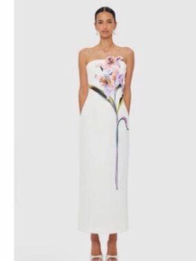 White Floral Embroidered Maxi Dress - White